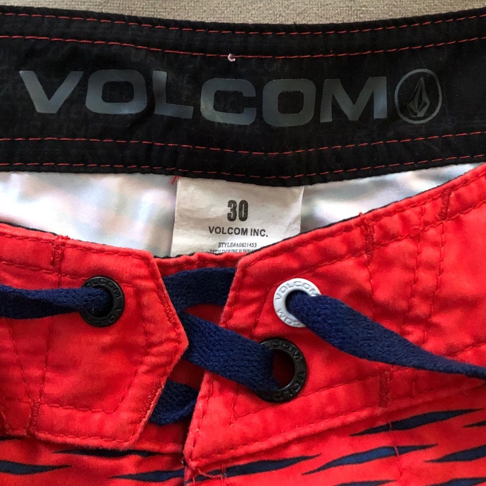 Volcom Red Stripe Board Shorts, Size 30 - image 2